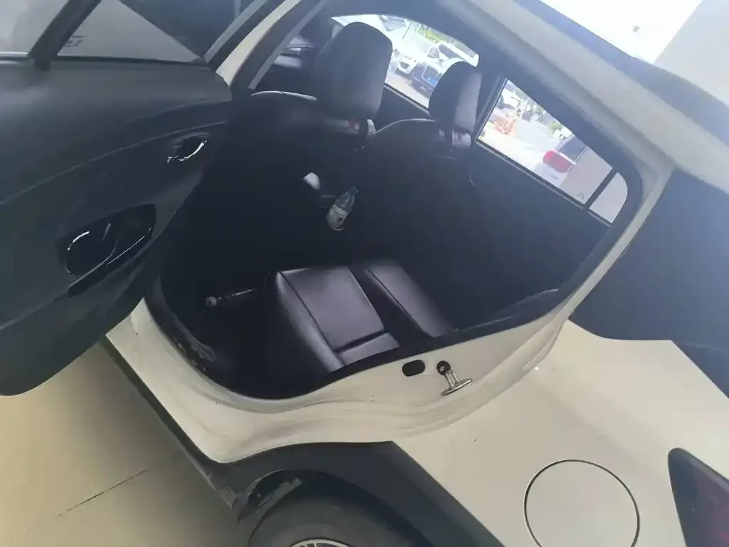 Toyota Yaris L 2023 из CN, фото 6