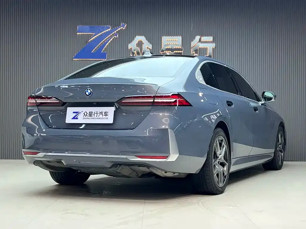 BMW i5 2024 из CN, фото 9