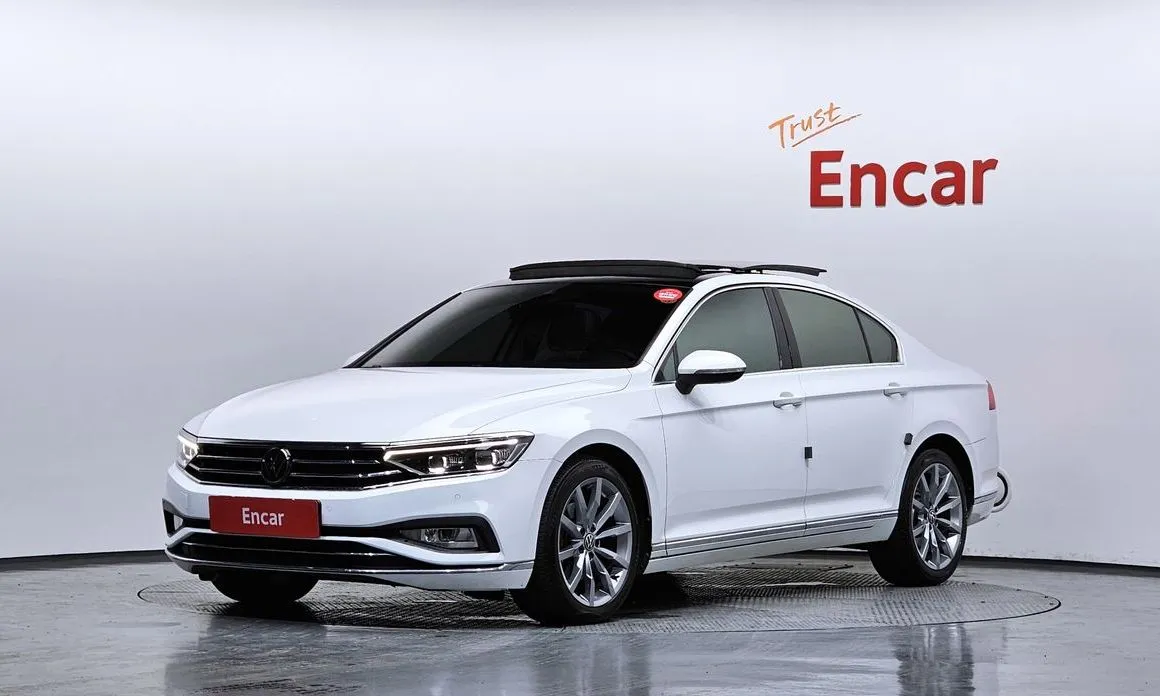 Volkswagen Passat — фото 1