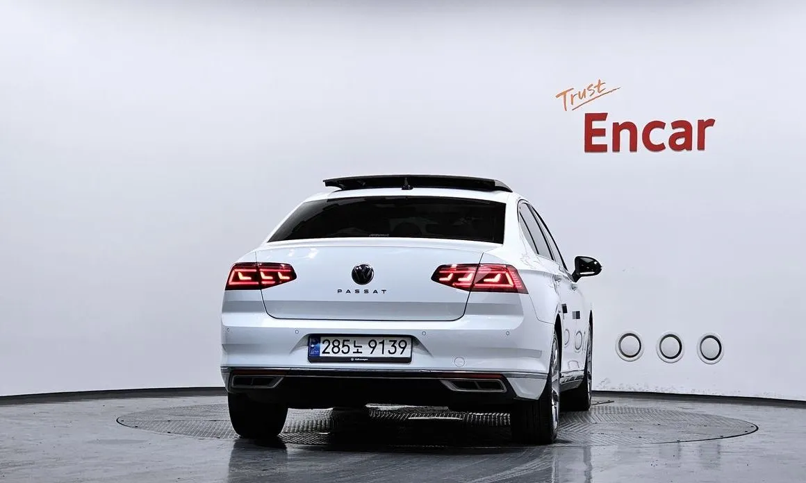 Volkswagen Passat — фото 4