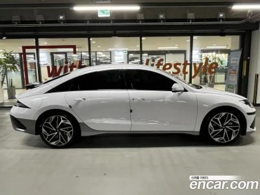 Hyundai Ioniq6 — фото 7