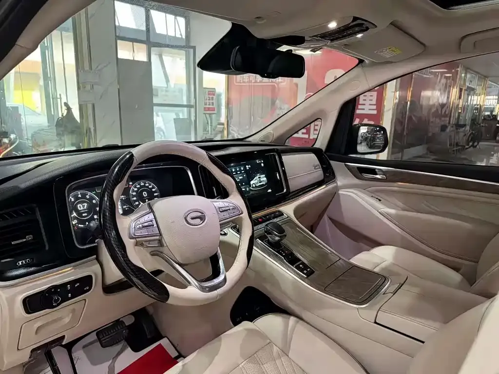 GAC Motor Trumpchi M8 — фото 6