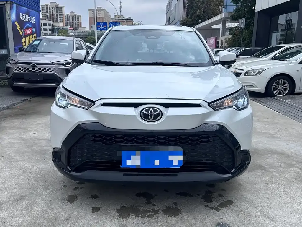 Toyota Frontlander 2024 из CN, фото 4