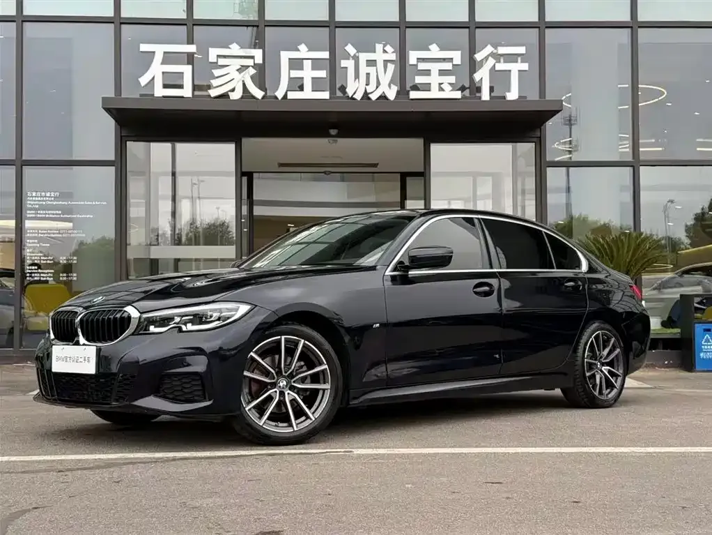 BMW 3 Series — фото 1