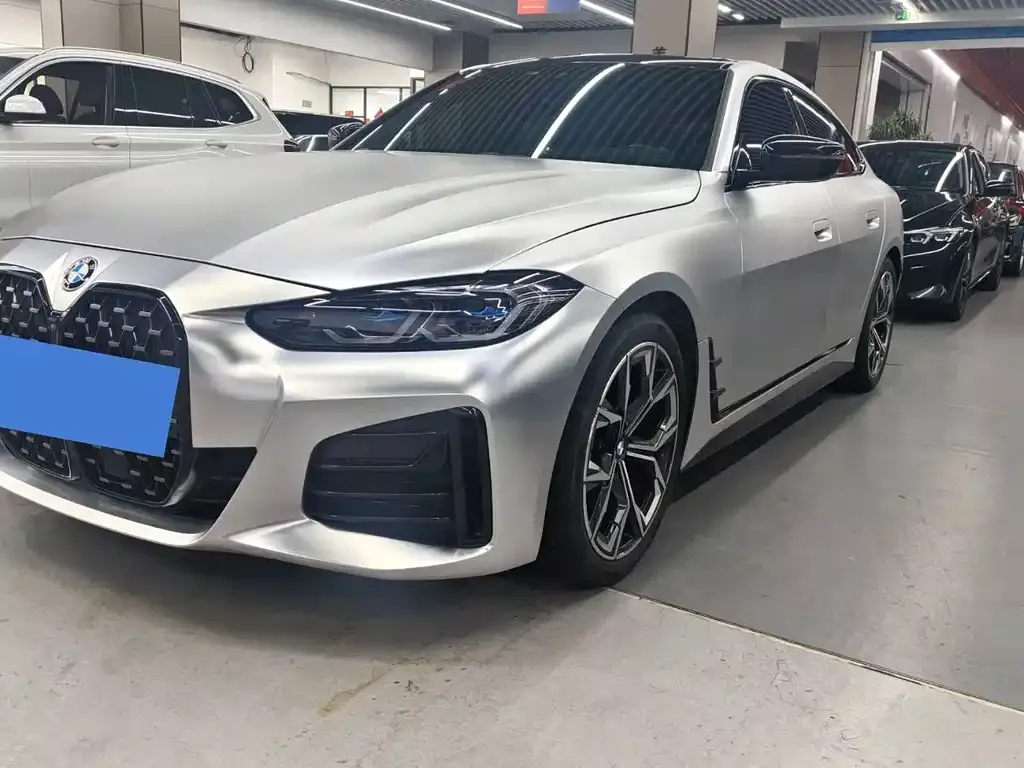 BMW 4 Series 2023 из CN, фото 1