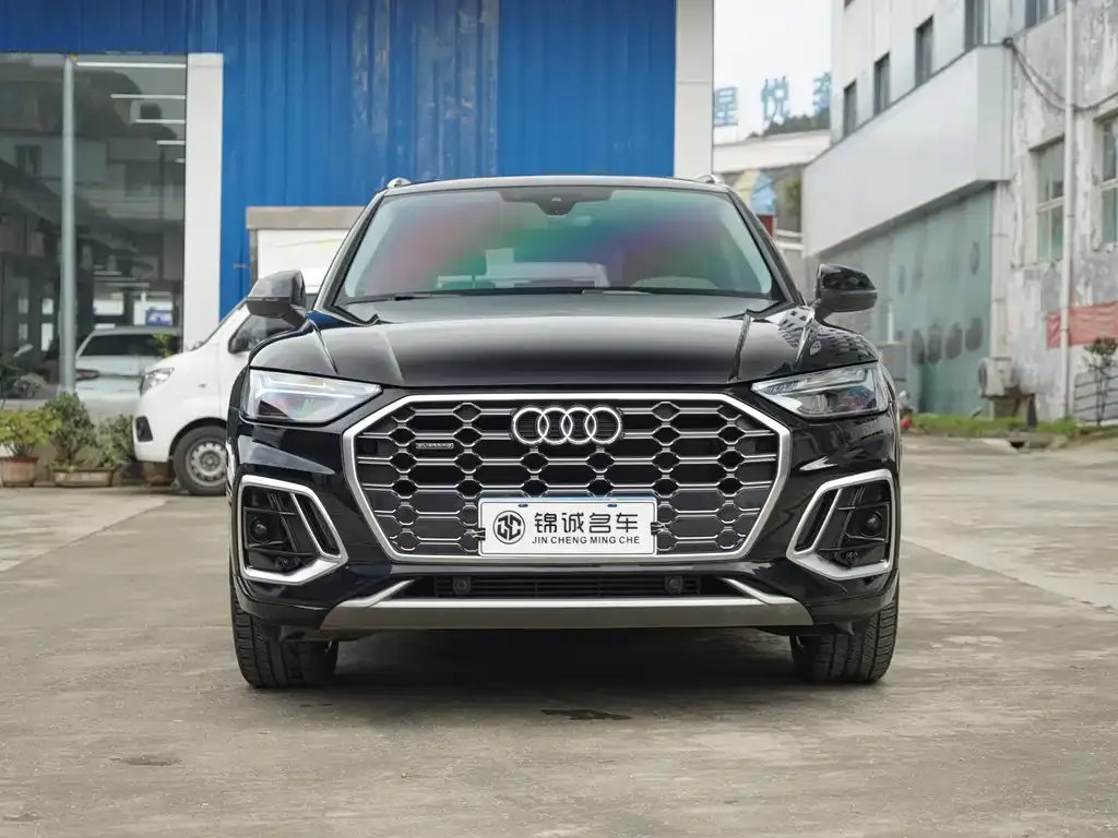 Audi Q5L 2022 из CN, фото 8