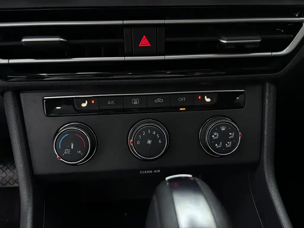 Volkswagen Lavida 2022 из CN, фото 3