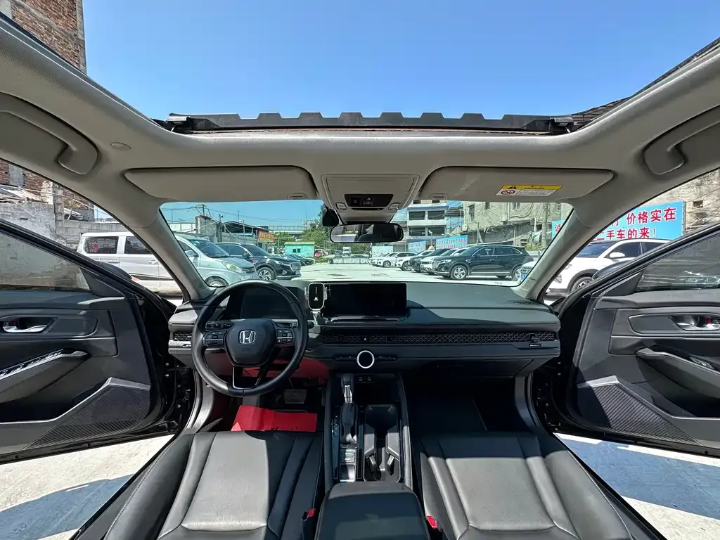 Honda Accord 2024 из CN, фото 4