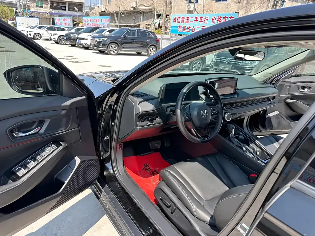 Honda Accord 2024 из CN, фото 2