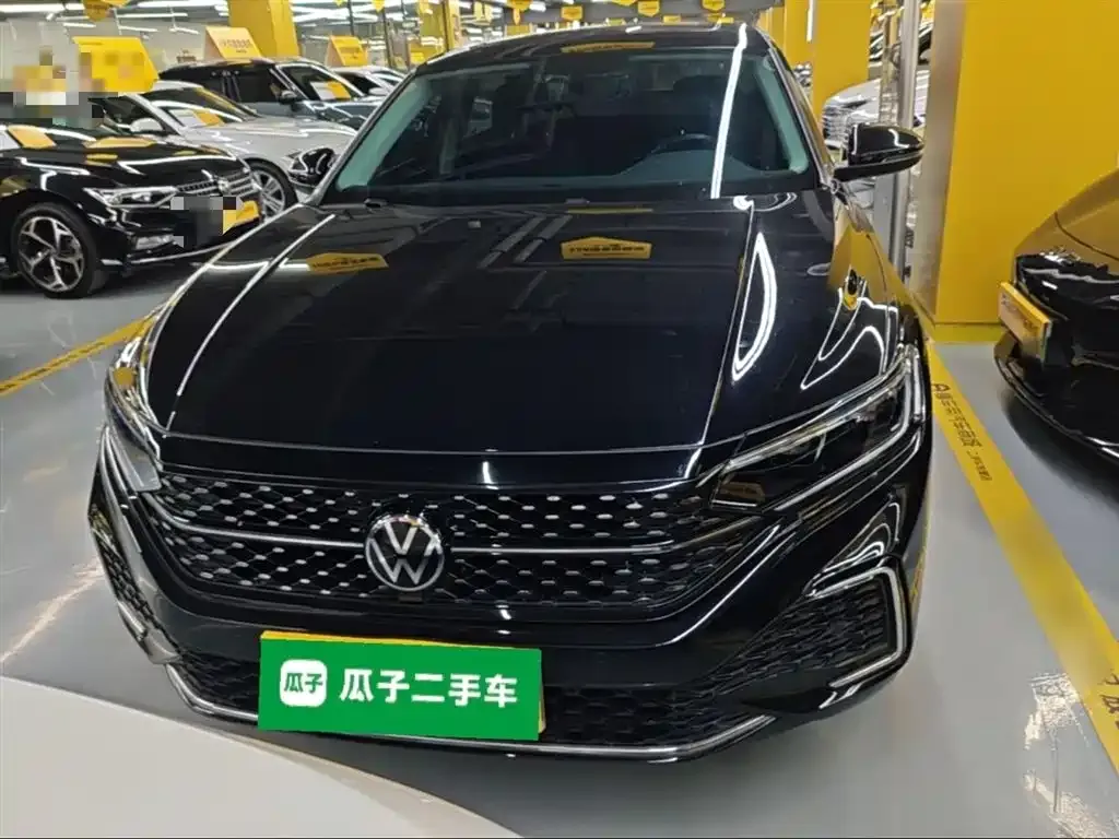 Volkswagen Passat 2023 из CN, фото 5