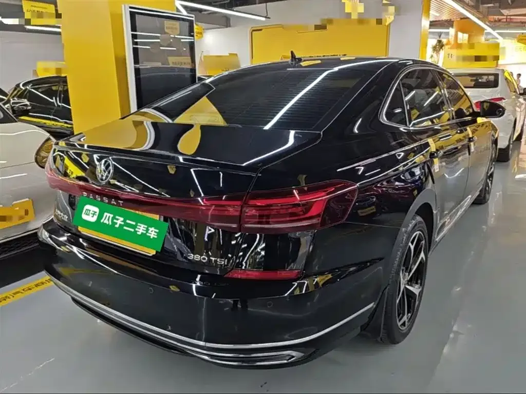 Volkswagen Passat 2023 из CN, фото 6