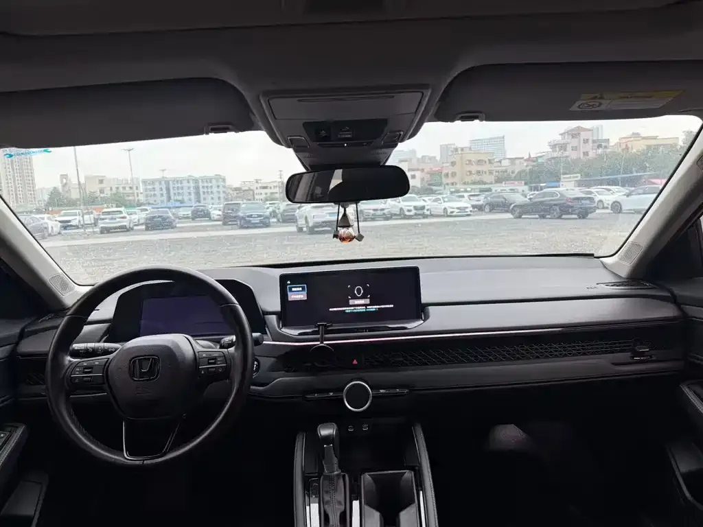 Honda Accord — фото 2