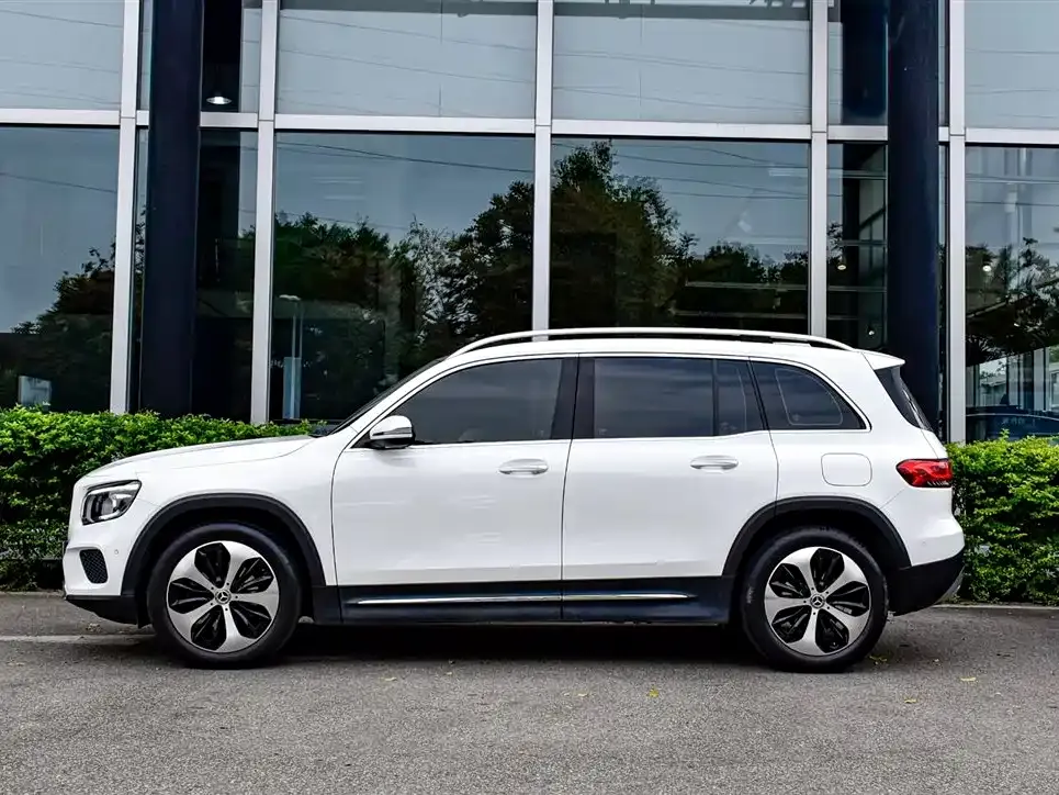 Mercedes-Benz GLB 2021 из CN, фото 8