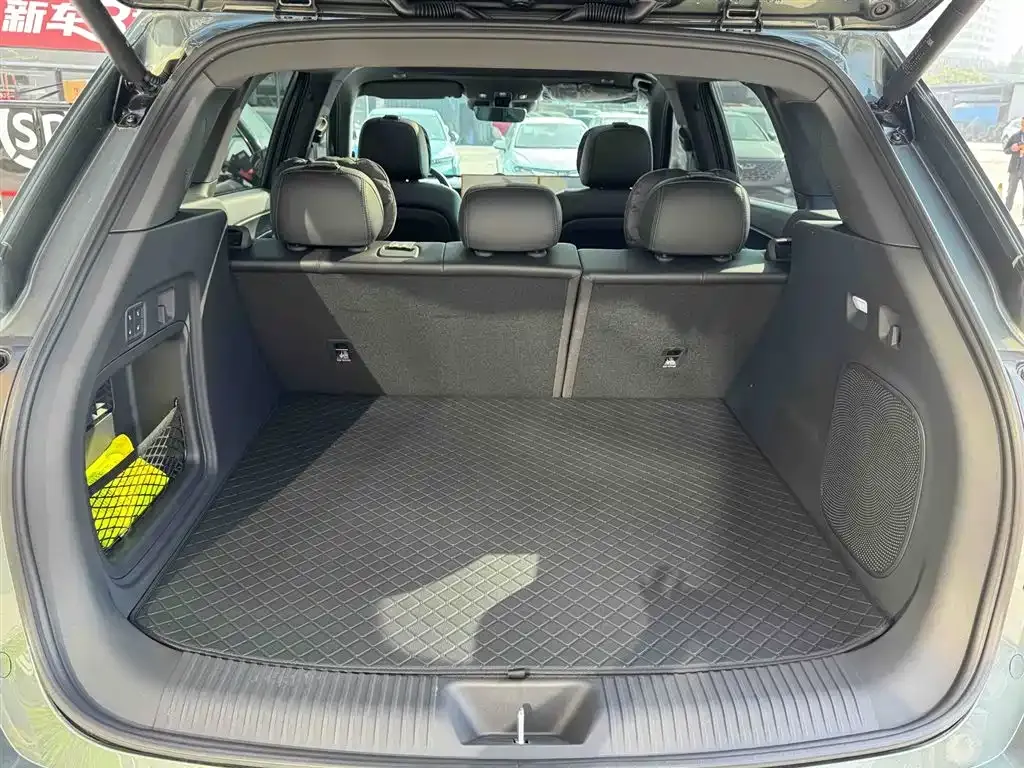 Hongqi HS6 PHEV 2026 из CN, фото 6