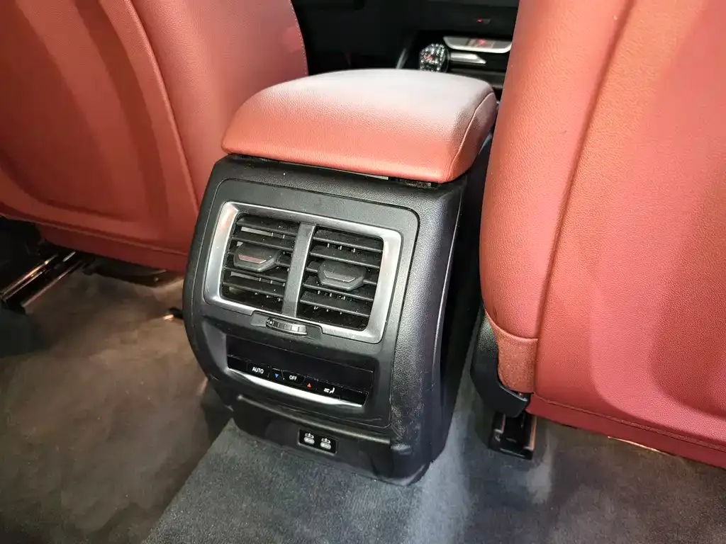 BMW iX3 2022 из CN, фото 5