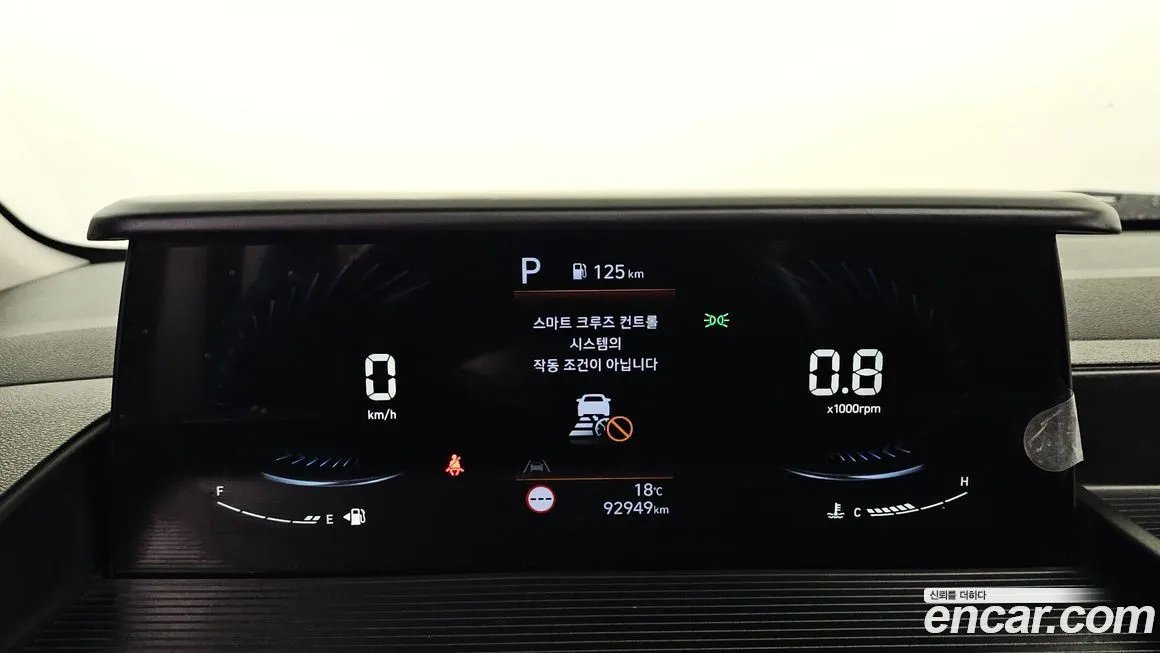 Hyundai Staria — фото 3