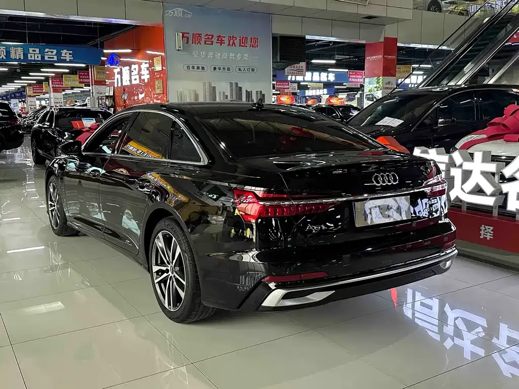 Audi A6L 2023 из CN, фото 8