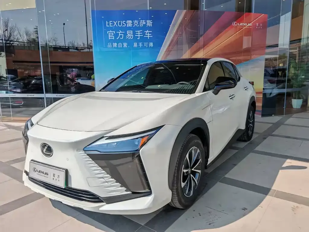 Lexus RZ