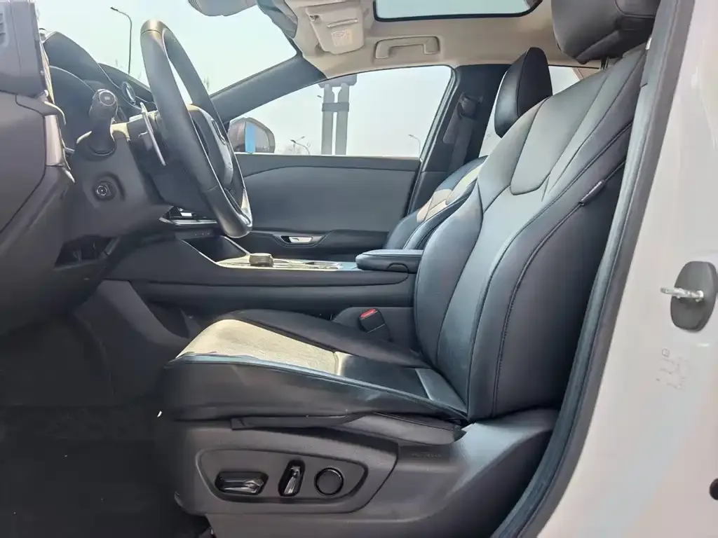 Lexus RZ 2023 из CN, фото 4