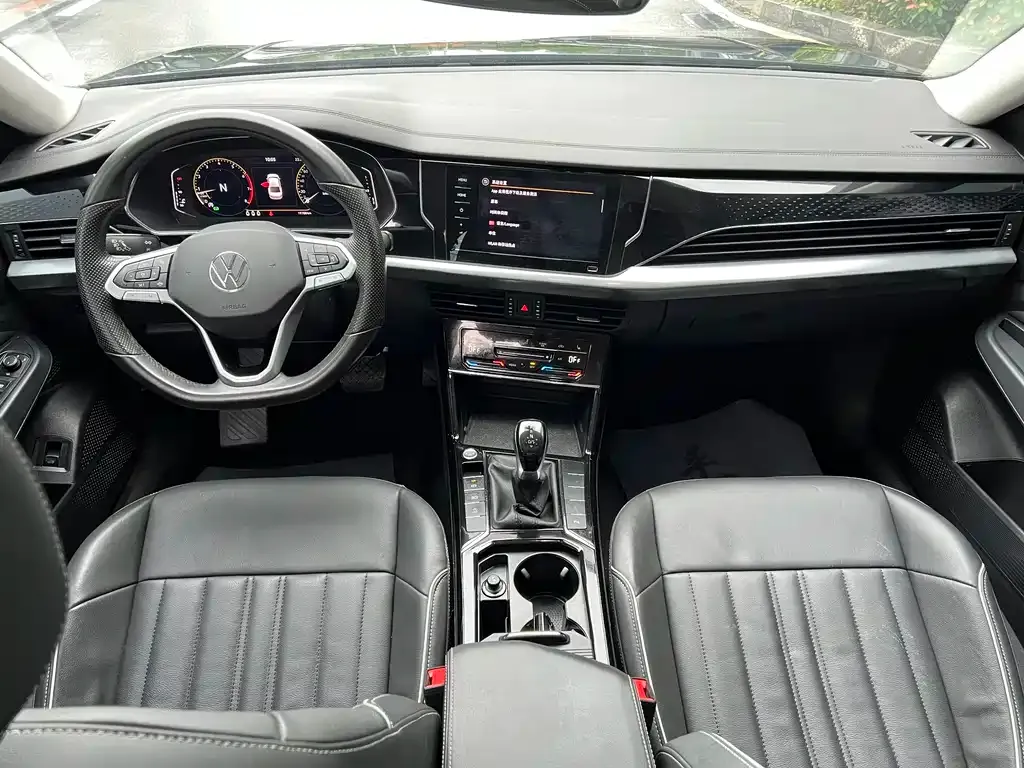 Volkswagen Passat — фото 5