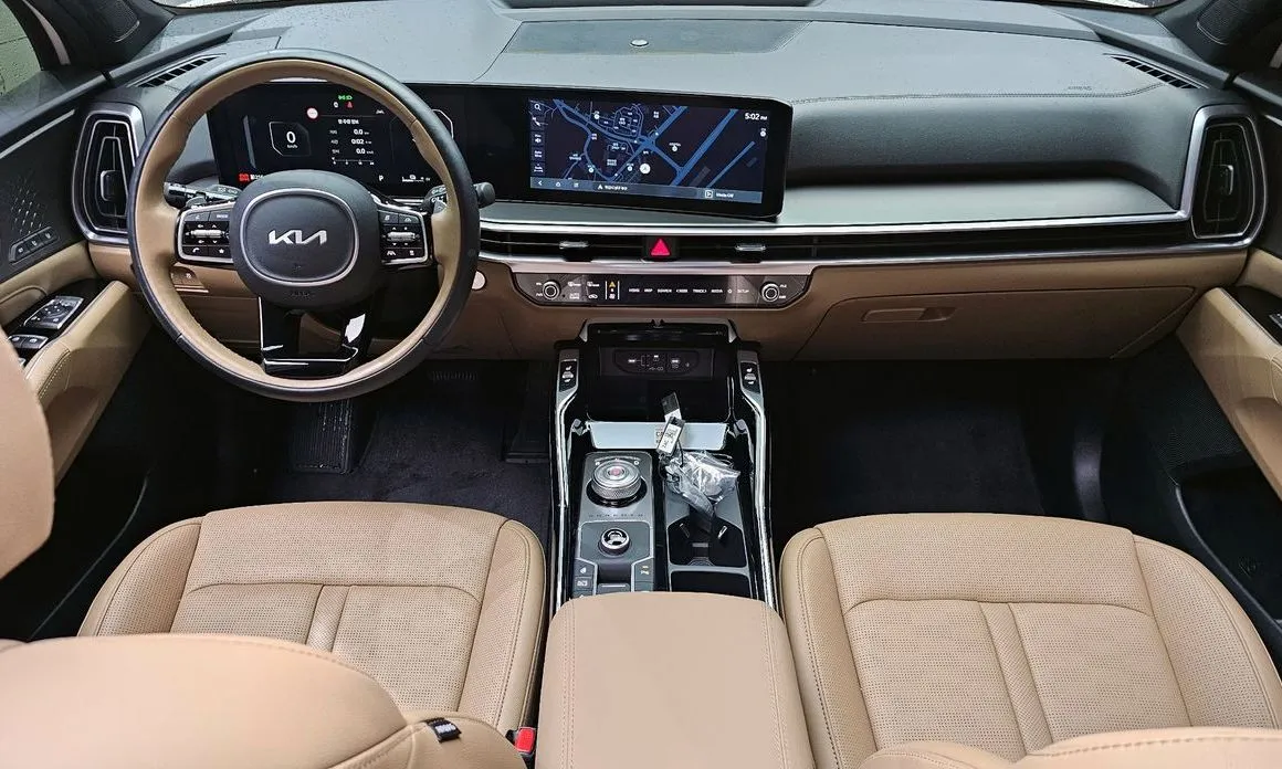 Kia Sorento — фото 9