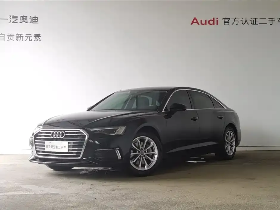 Audi A6L — фото 1