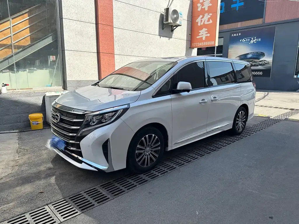 GAC Motor Trumpchi M8 — фото 1