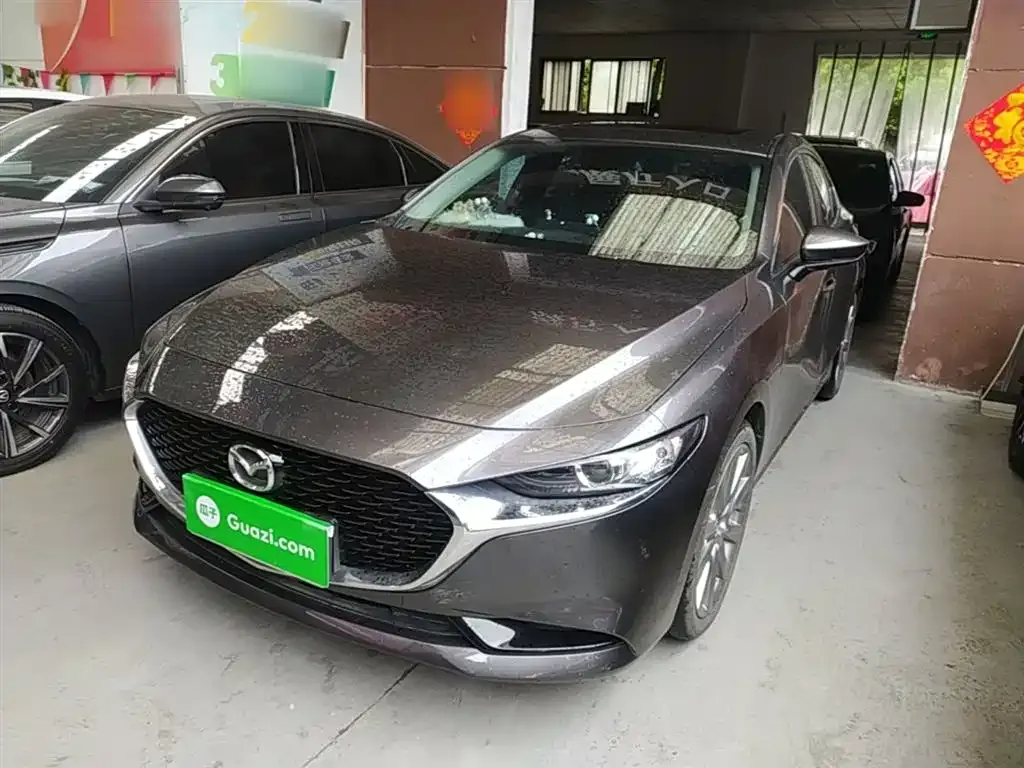 Mazda 3 Axela 2023 из CN, фото 1