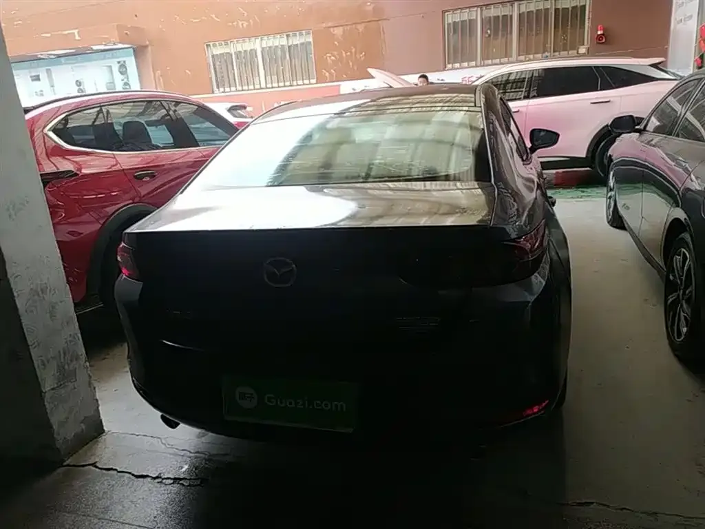 Mazda 3 Axela 2023 из CN, фото 9