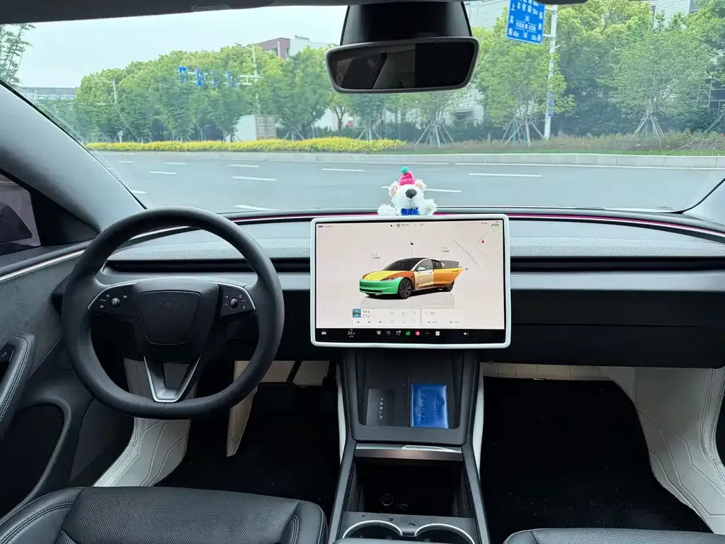 Tesla Model 3 2023 из CN, фото 3
