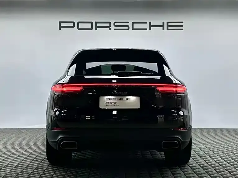 Porsche Cayenne — фото 4