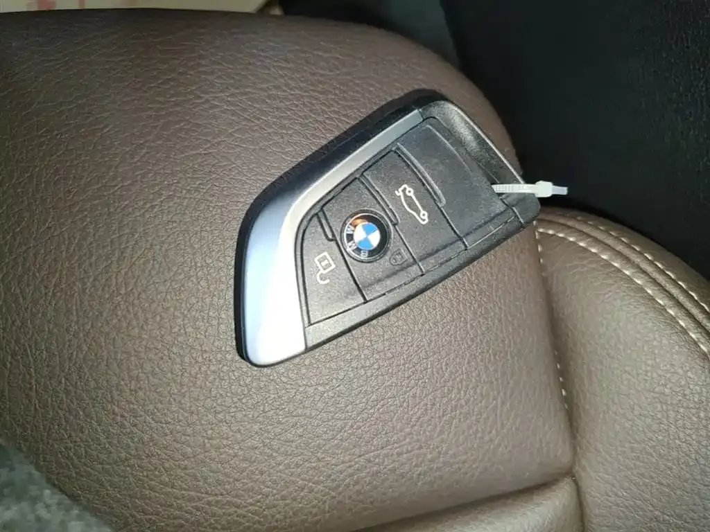BMW 1 Series — фото 9
