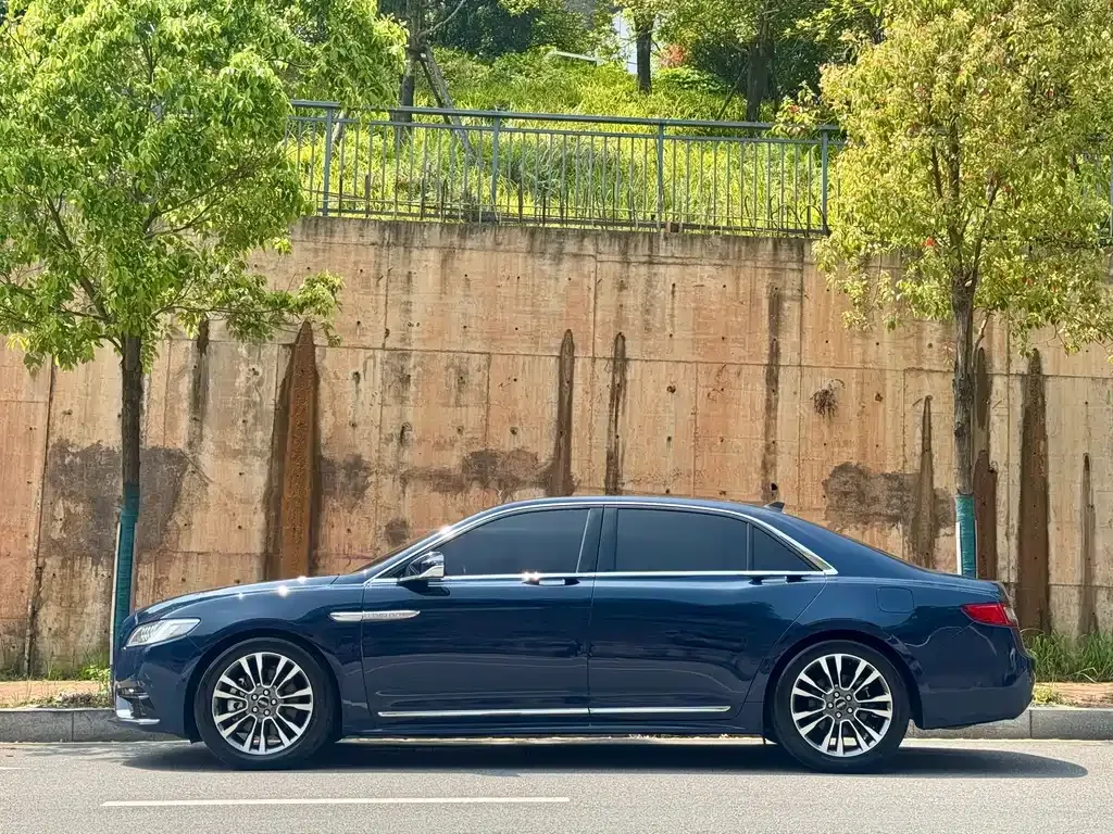 Lincoln Continental 2021 из CN, фото 6
