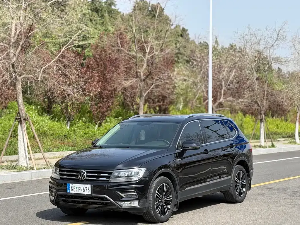 Volkswagen Tiguan L 2021 из CN, фото 1