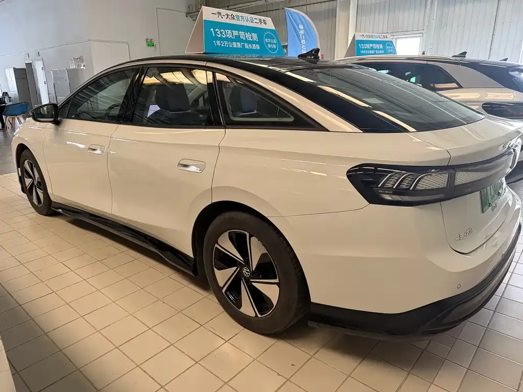 Volkswagen ID.7 VIZZION 2024 из CN, фото 8