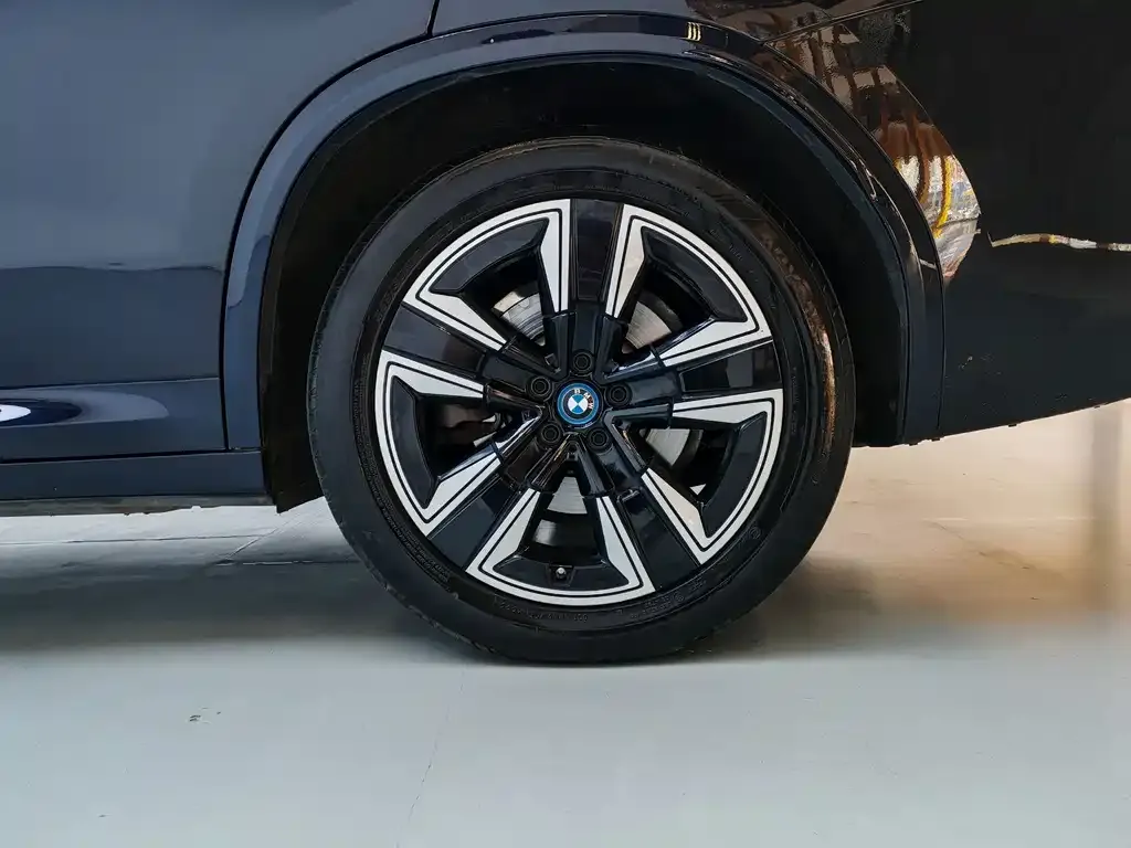 BMW iX3 2023 из CN, фото 4