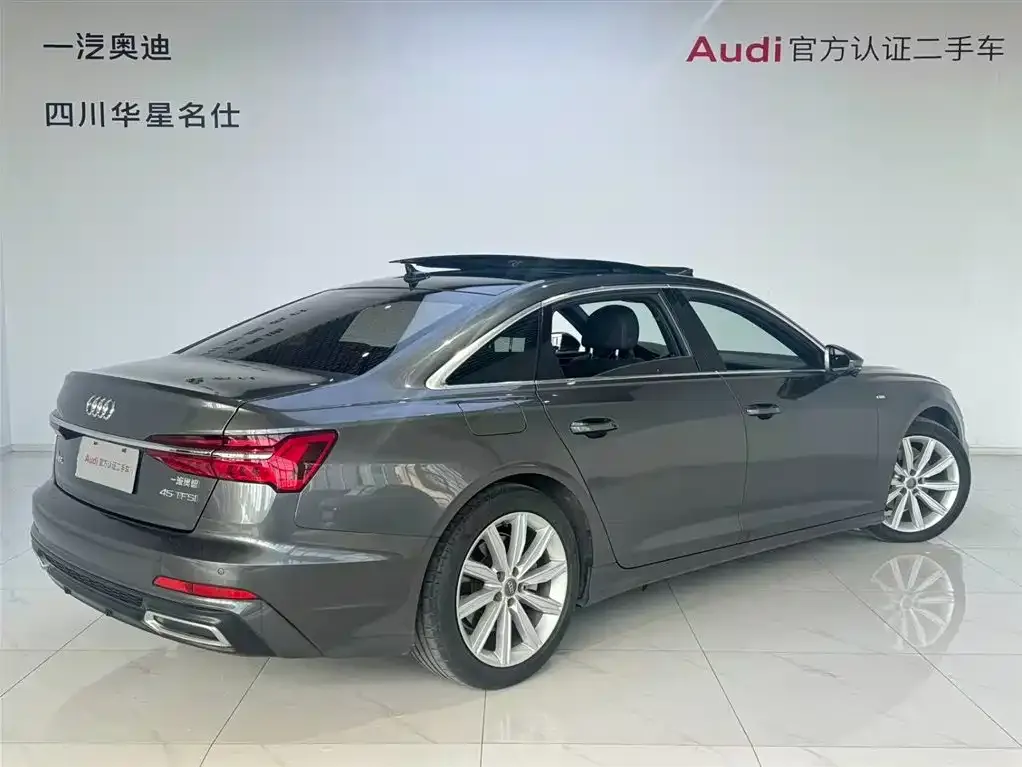 Audi A6L — фото 6