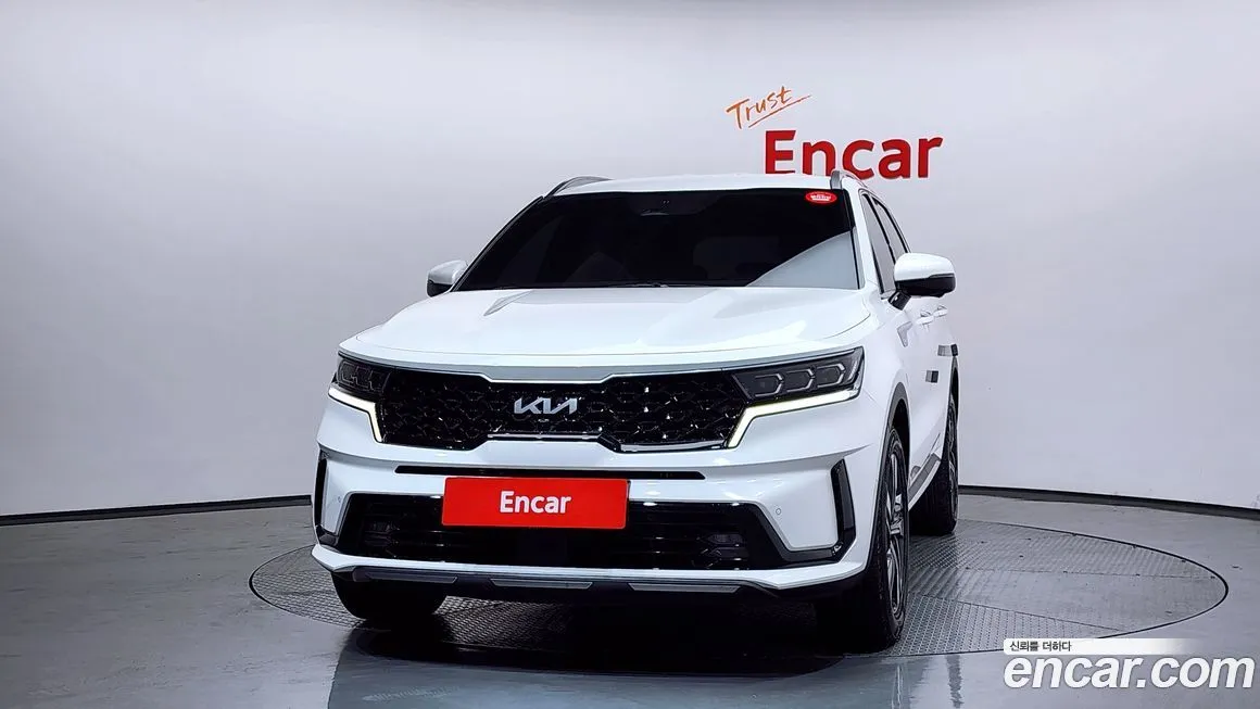 Kia Sorento — фото 10
