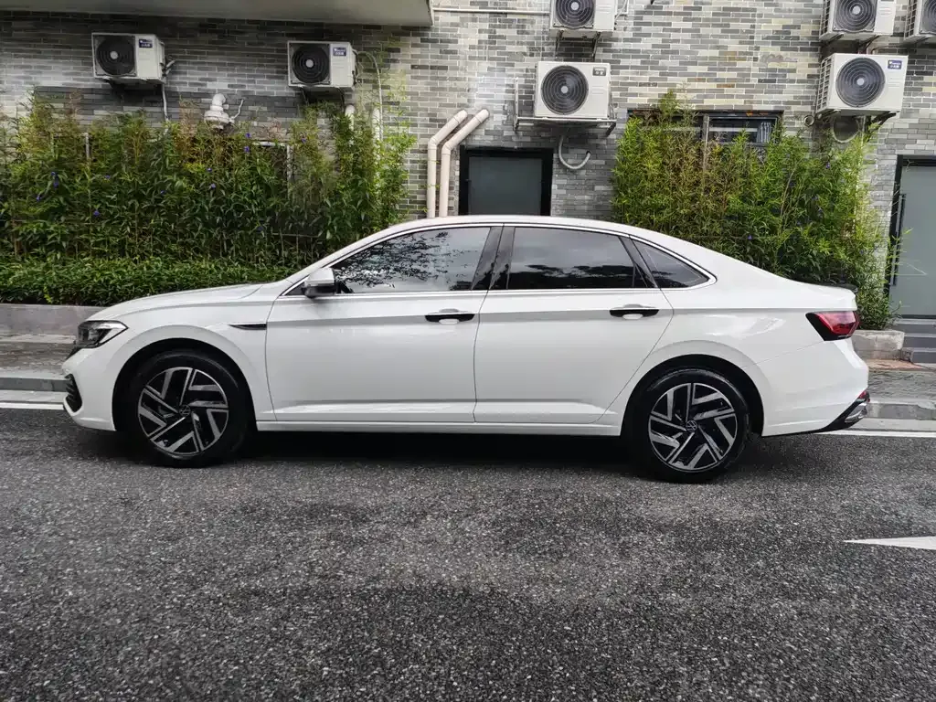 Volkswagen Sagitar 2024 из CN, фото 5