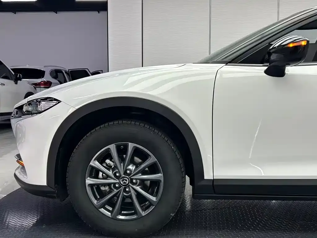 Mazda CX-4 — фото 7