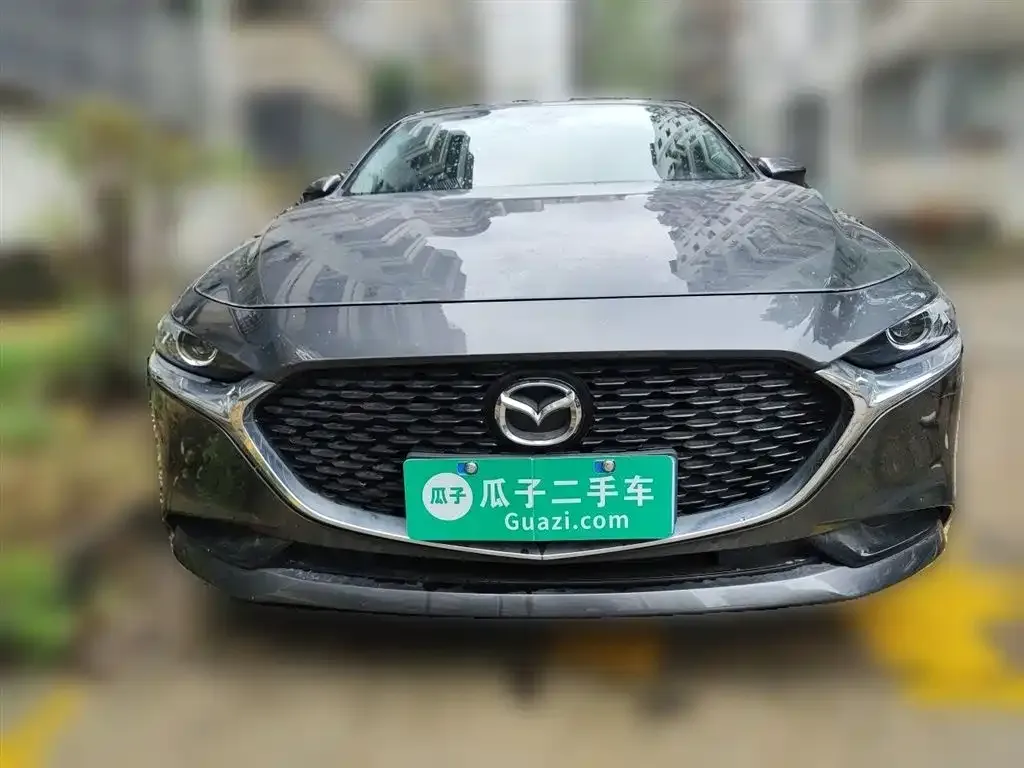 Mazda 3 Axela 2023 из CN, фото 9