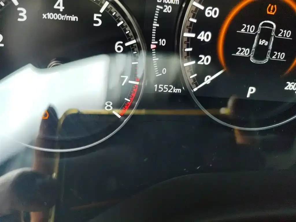 Mazda 3 Axela 2023 из CN, фото 2