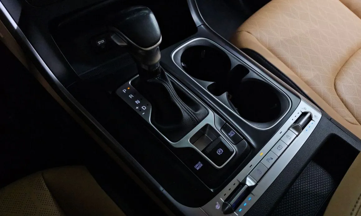 Kia Carnival — фото 10