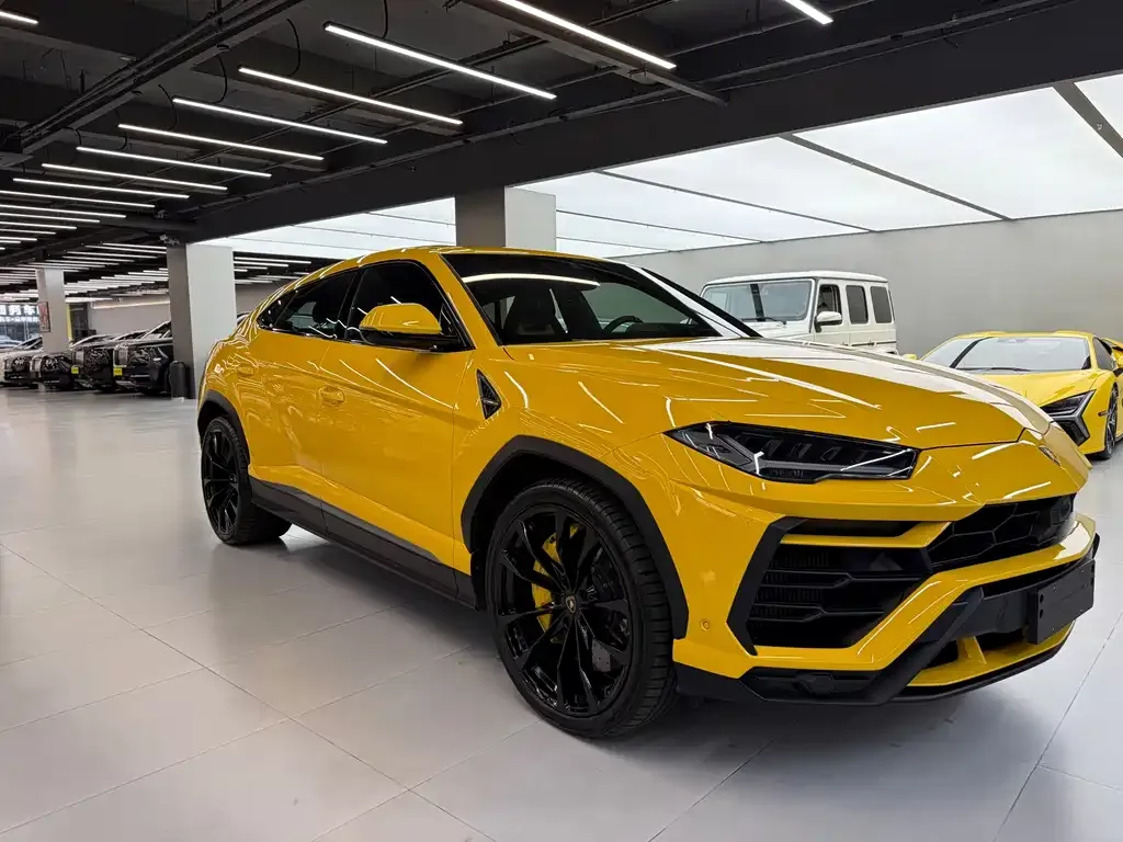 Lamborghini Urus — фото 5