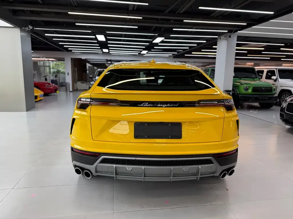 Lamborghini Urus — фото 2