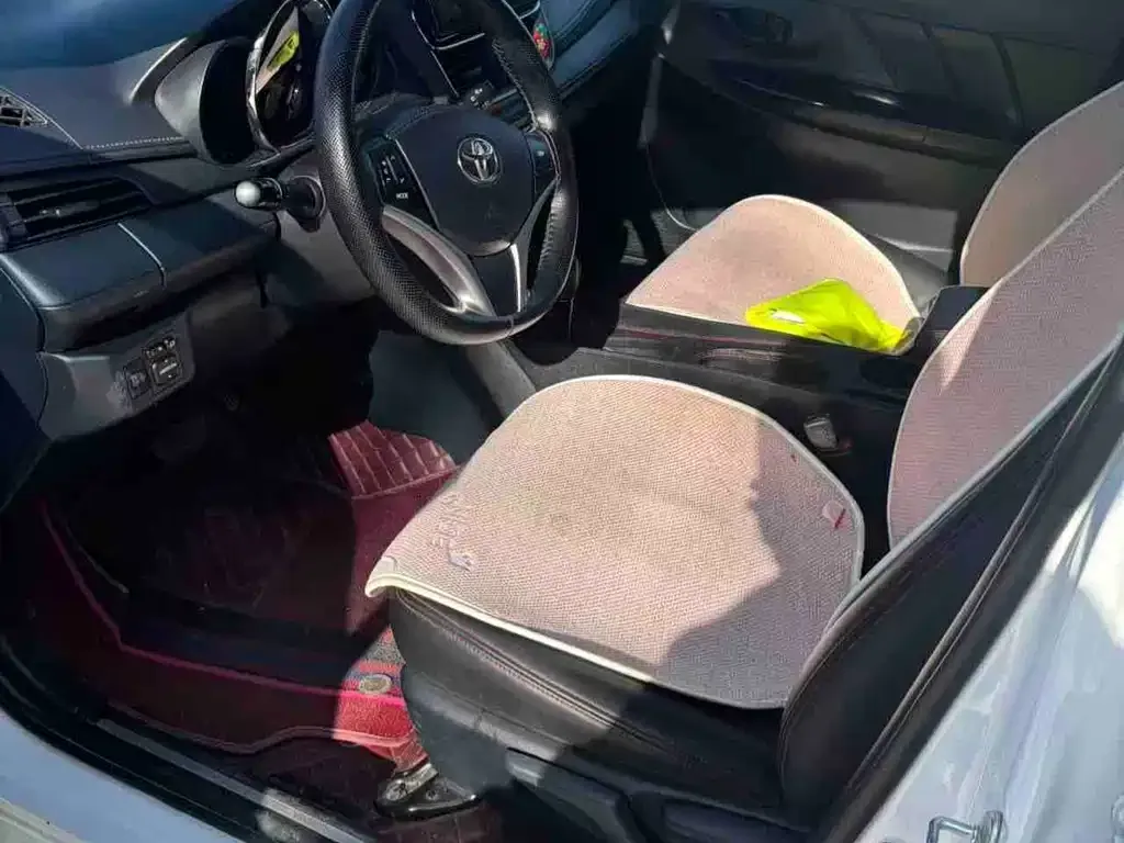 Toyota Yaris L 2023 из CN, фото 8