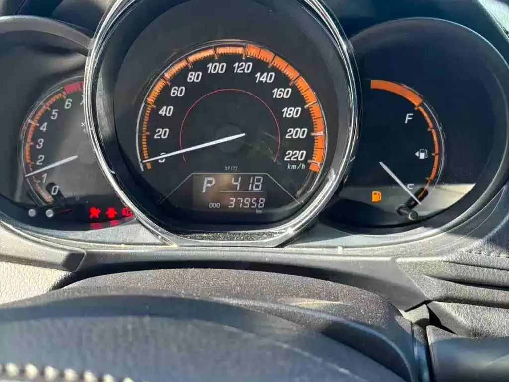 Toyota Yaris L 2023 из CN, фото 5