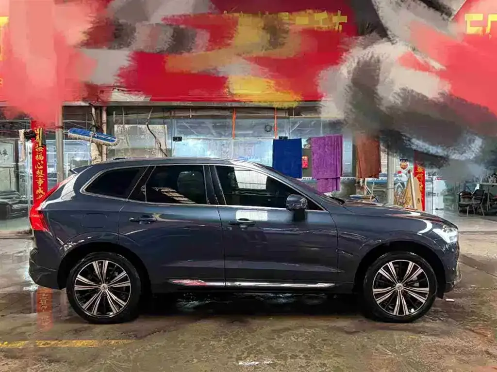 Volvo XC60 PHEV 2022 из CN, фото 2