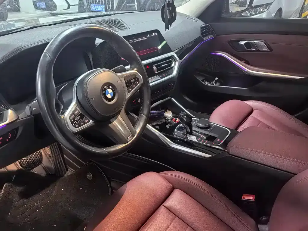 BMW 3 Series 2021 из CN, фото 4