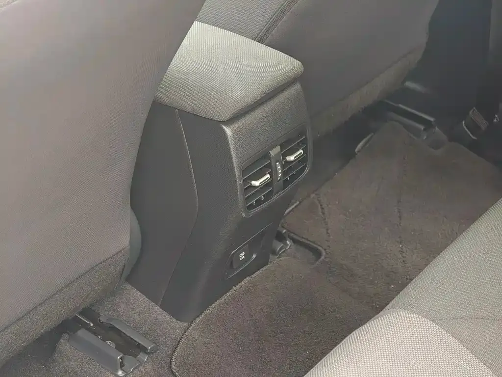 Toyota Levin 2022 из CN, фото 4